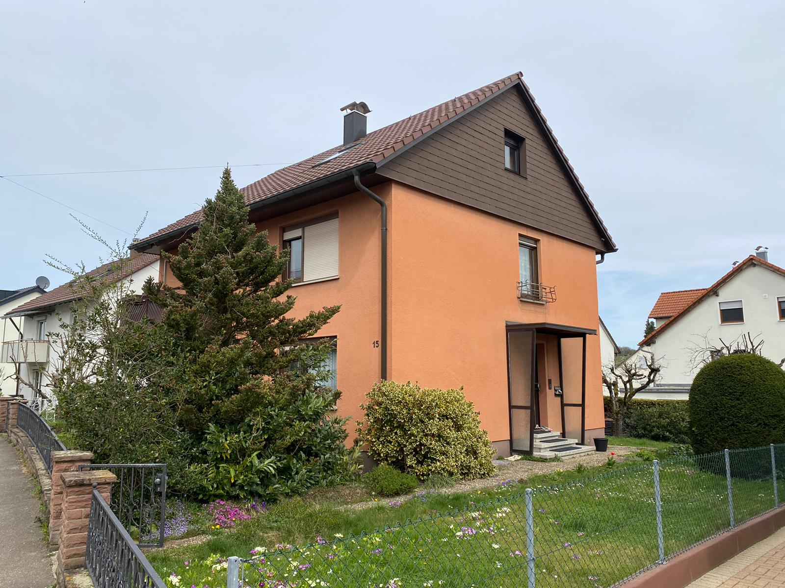 2 Familienhaus Doppelgarage Garten - Wernau